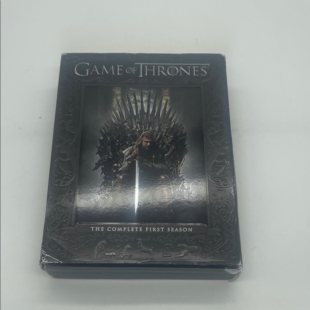 Game of Thrones: The Complete First Season DVD